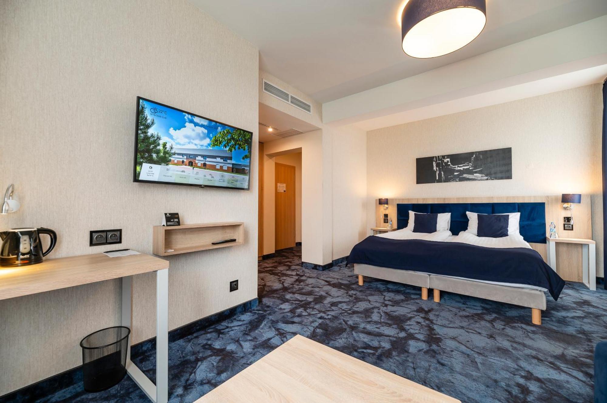 Ignasiak Hotel Wrzesnia Bagian luar foto
